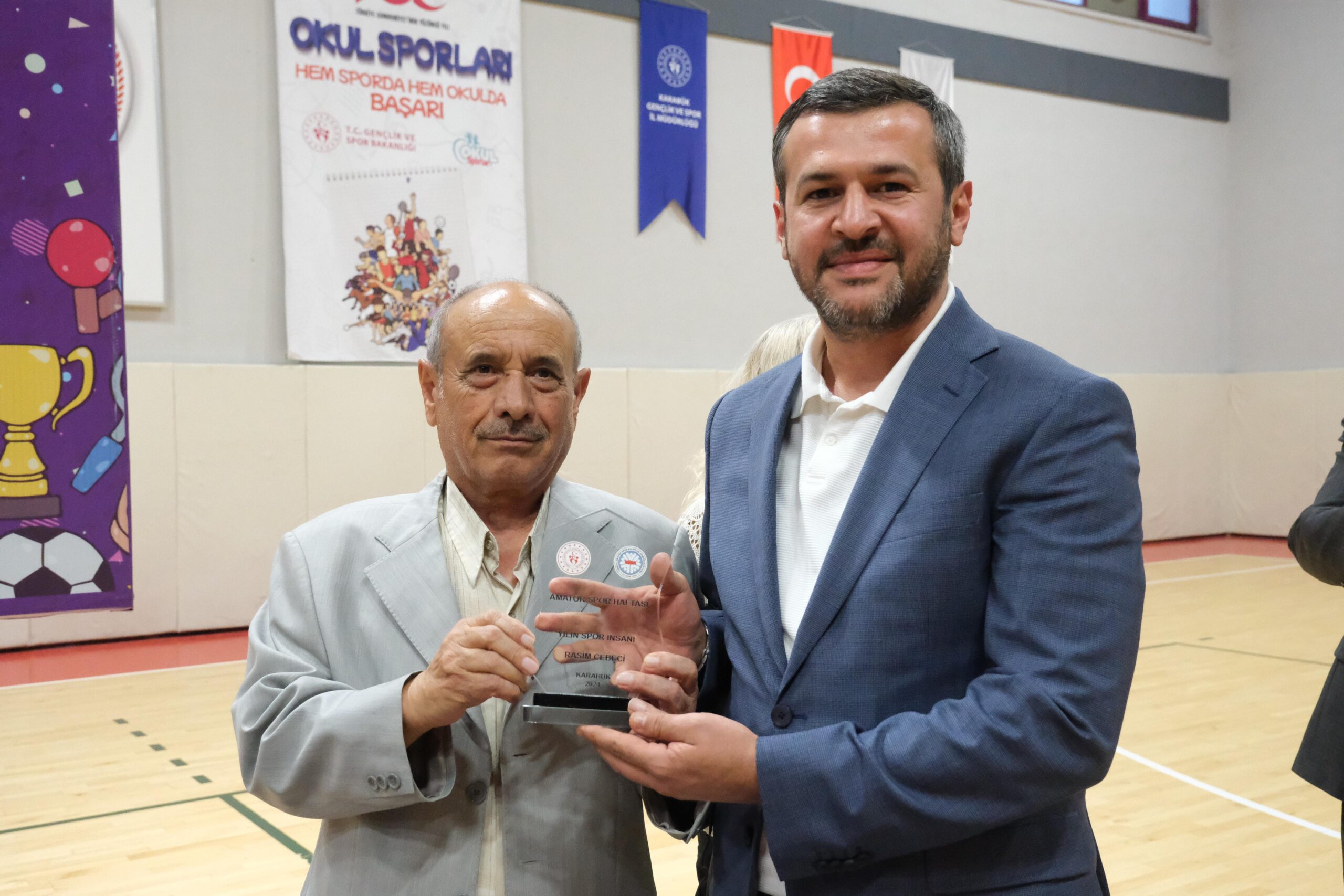 Belediye Başkanı Çetinkaya Amatör Spor Haftası Etkinliklerine Katıldı 1 67080b5f31667 scaled