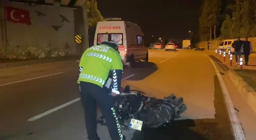 Karabük'te motosikletler çarpıştı: 1 ölü, 2 yaralı 2 671e09c0497a7