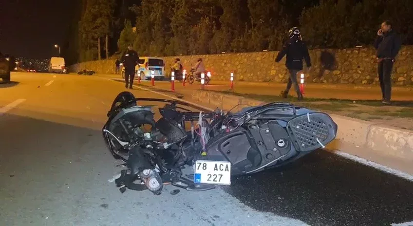 Karabük'te motosikletler çarpıştı: 1 ölü, 2 yaralı 1 671e09c04989b