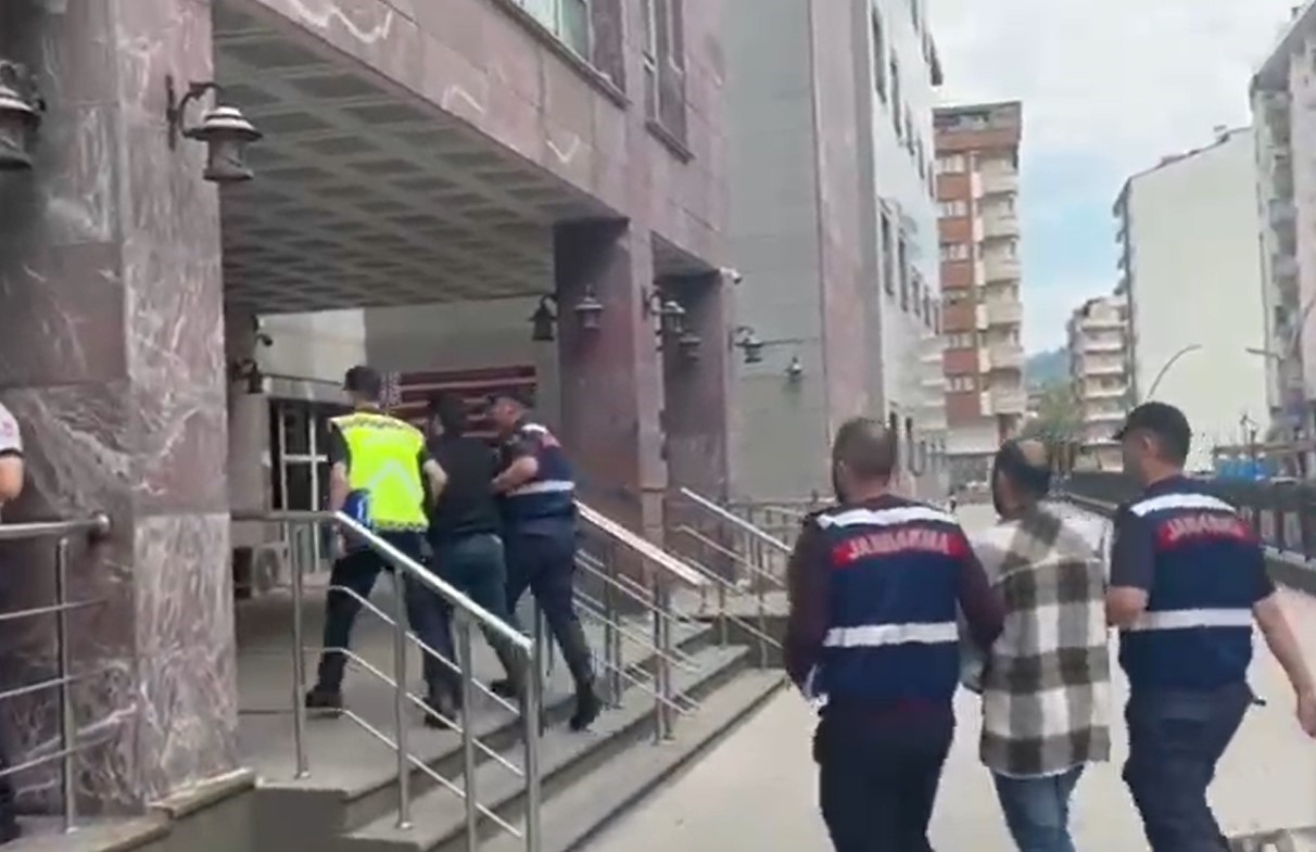 rize merkezli telefon dolandiriciligi operasyonunda 6 kisi tutuklandi gAmCuZM4