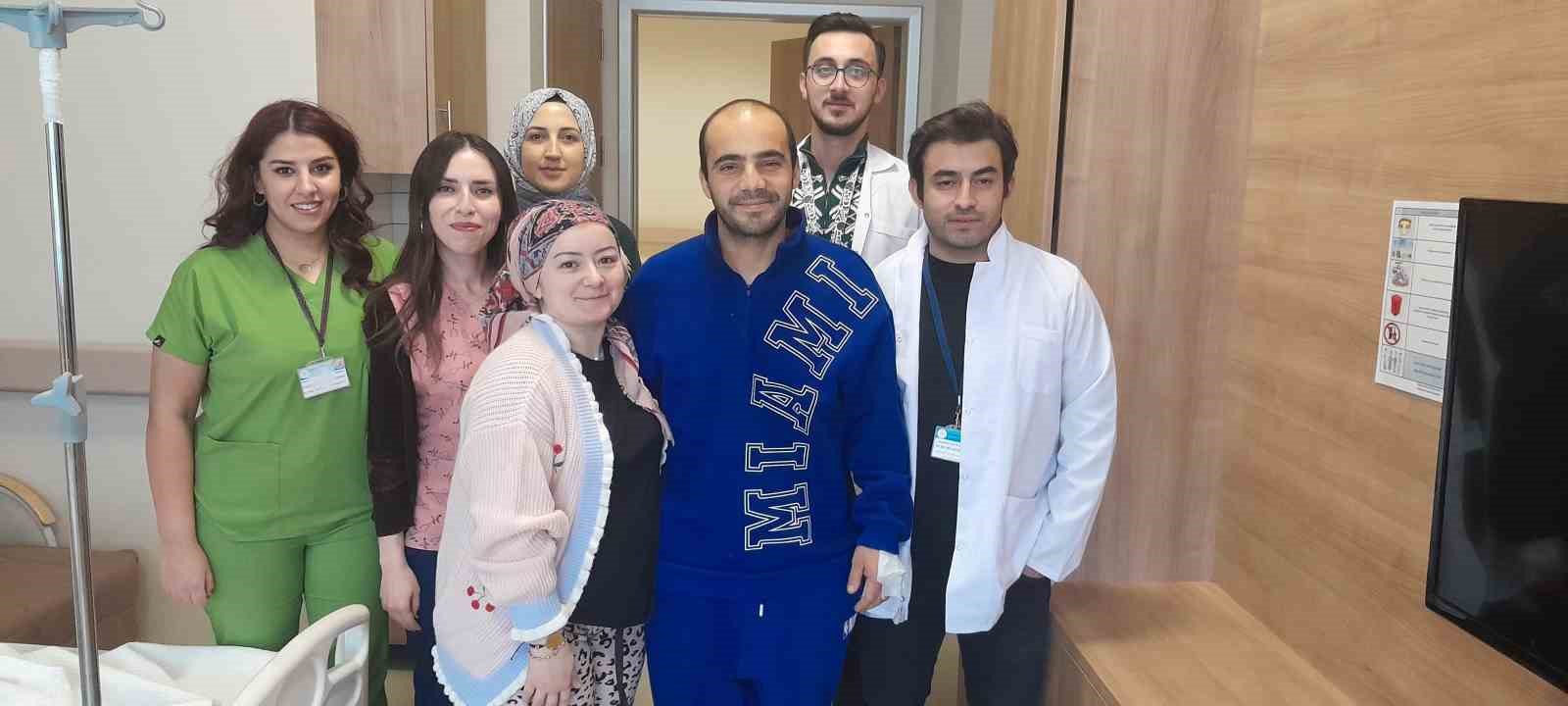 10 yil once insaattan dusen insaat ustasi sifayi kastamonuda buldu BKn2Py7n