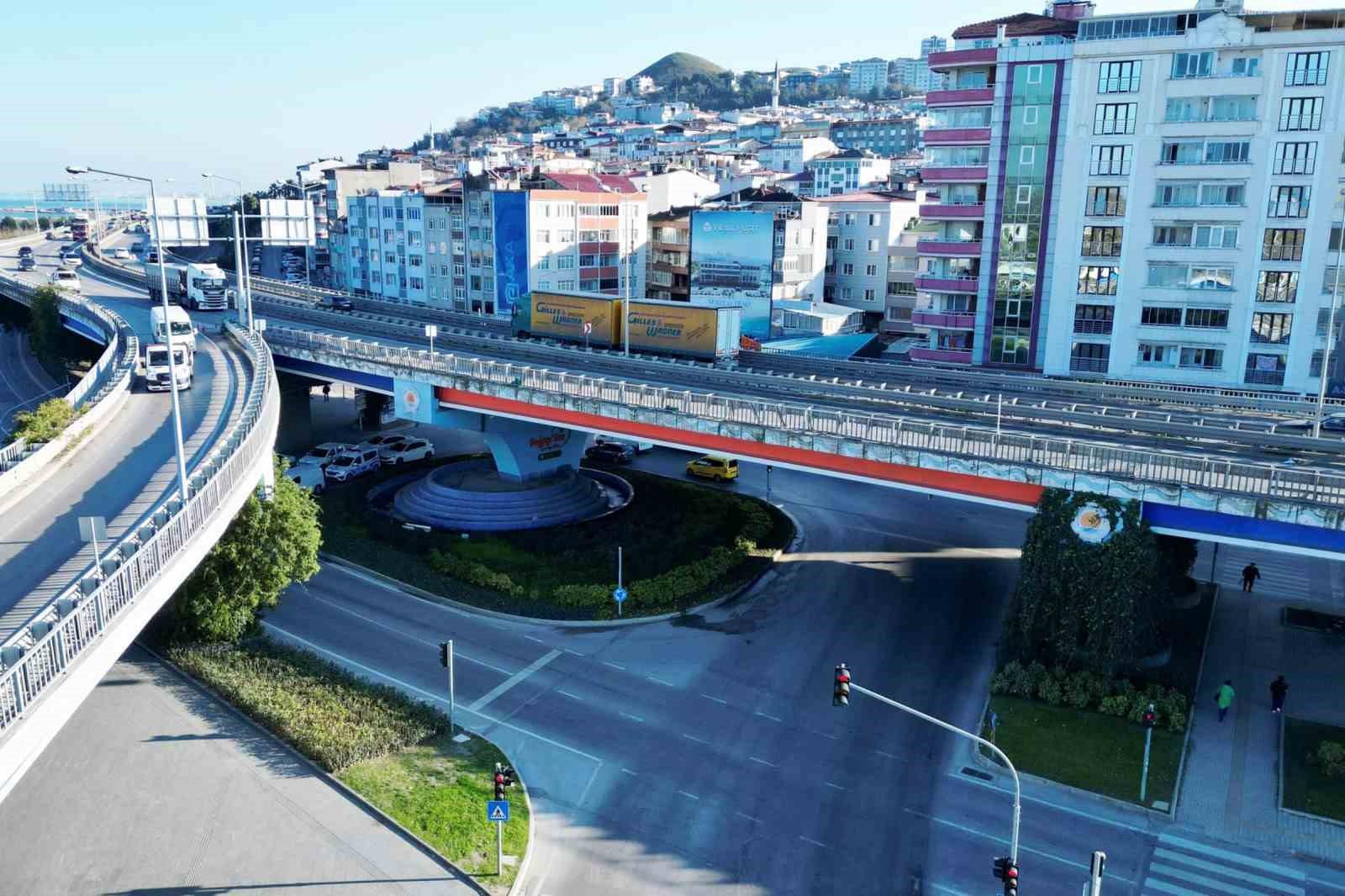 canik viyadugune kirmizi beyaz surpriz