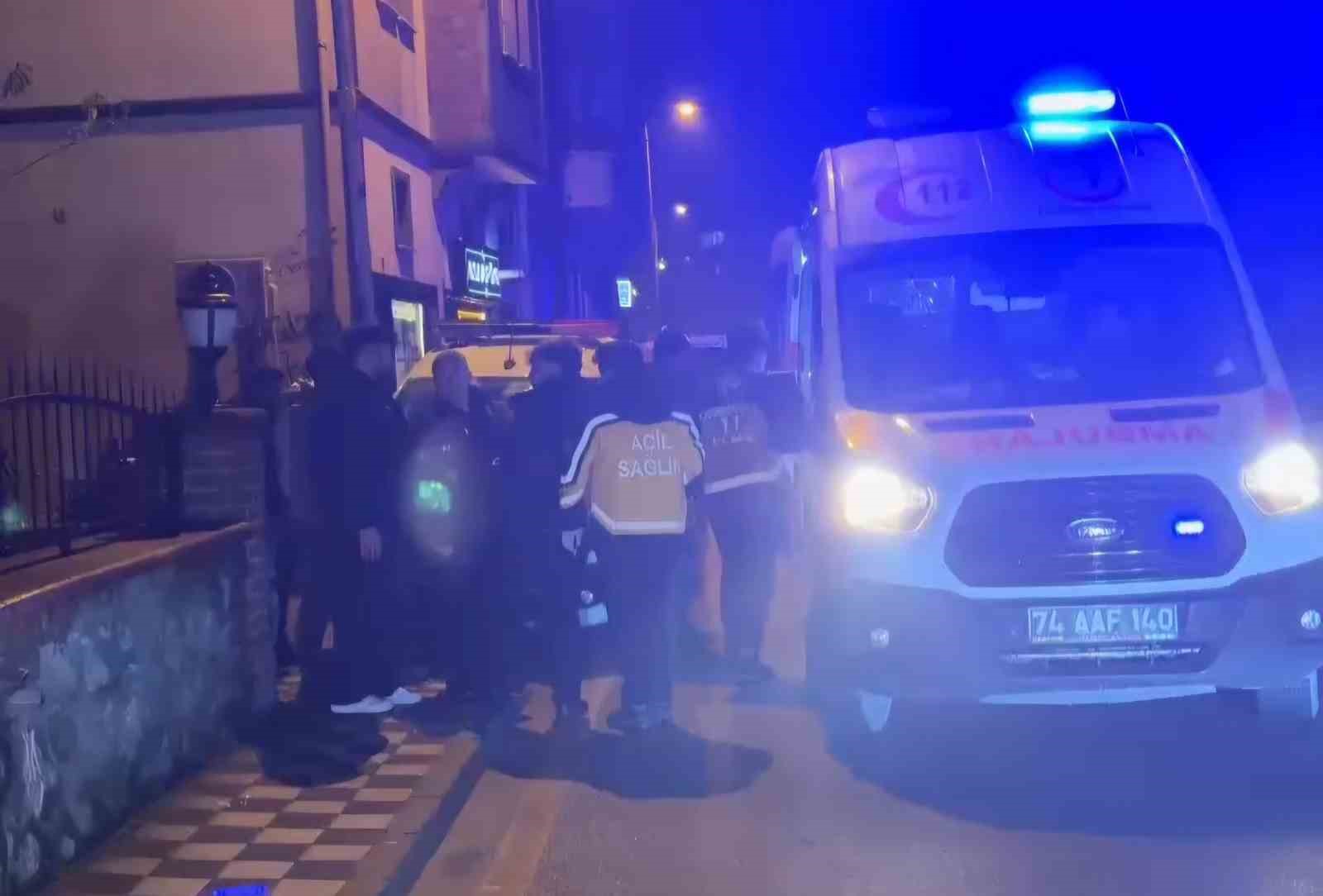hamile sevgilisinin eve aldigi erkegi darp ettiler