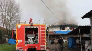 hizli mudahale iki katli evi kurtardi 3JD95pzX