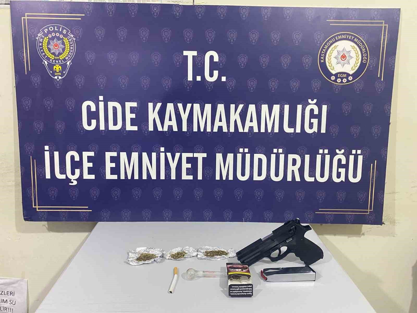 kastamonuda uyusturucu operasyonu 2 tutuklama