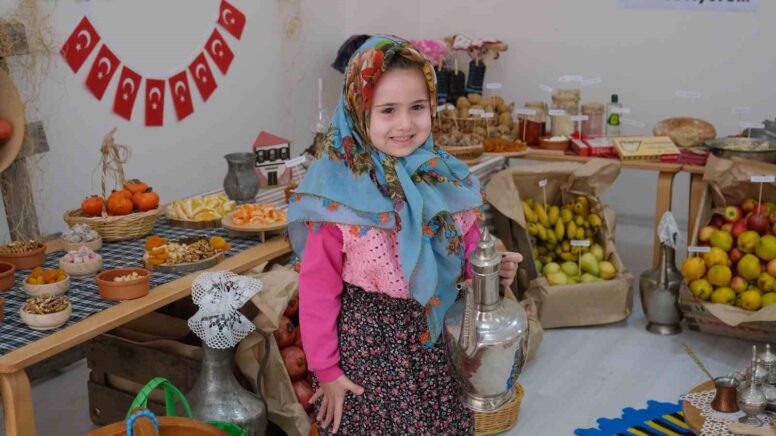 minikler kollari sivadi yerli mali haftasinda tezgahin basina gecti jFuwBVJG