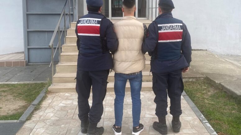 samsunda hapis cezasi bulunan 2 hukumlu yakalandi t2Am3n71