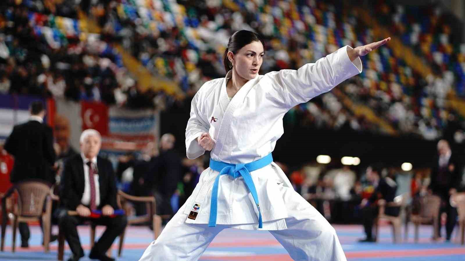 samsunlu sinem bogazici karate sampiyonasinda sampiyon oldu rZg9INzn