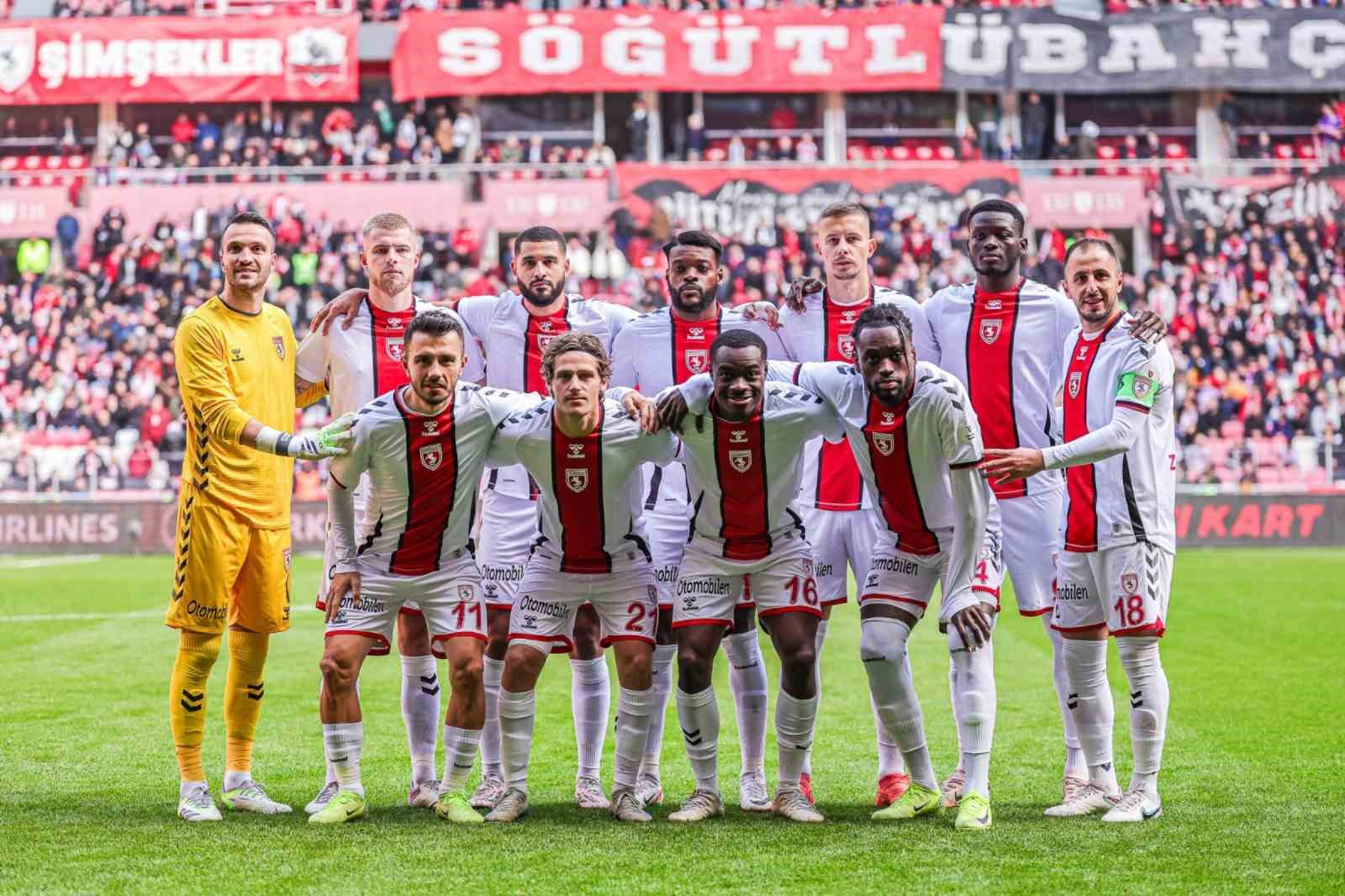 samsunsporun ilk yari karnesi
