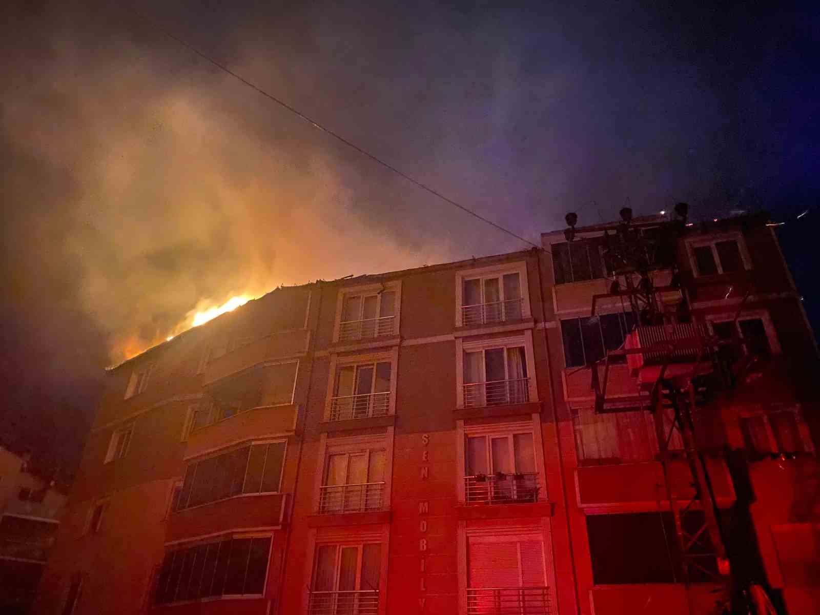 sinopta apartman catisinda yangin 42Cd9AhN