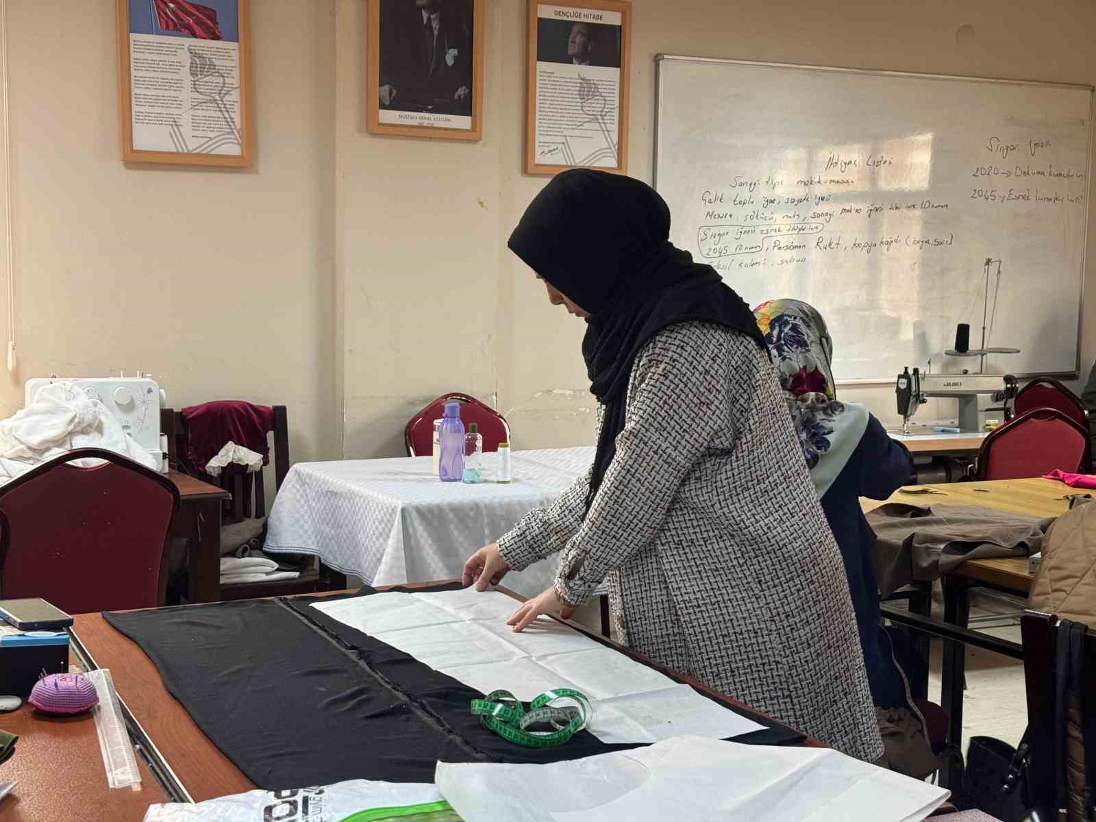 sosyal yasam merkezlerindeki kurslar vatandaslarin gelisimine katki sagliyor vHQVU8cH