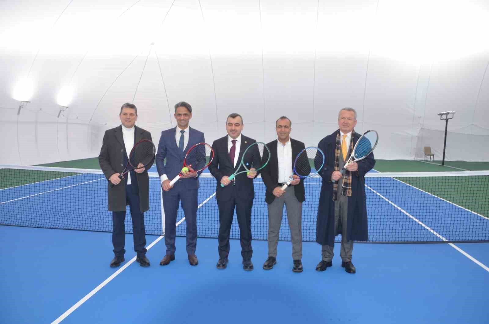 tenis kortlari caycumada hizmete girdi 9prlcUrb