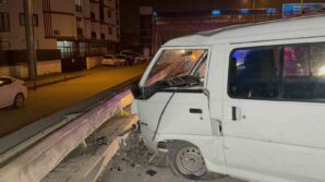 alkollu ve ehliyetsiz surucunun kullandigi arac kontrolden cikip karsi seride gecti tOSMTVEm