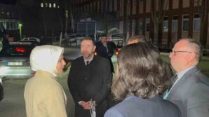 bakan mahinur ozdemir goktas otel yangininda yaralananlari ziyaret etti JcEKkKBL