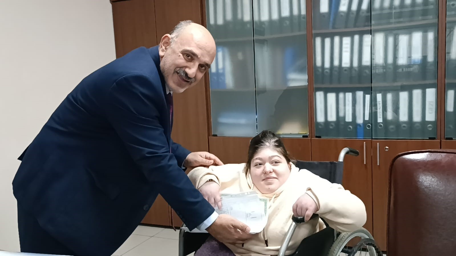 evde egitim gordu karne heyecanini ilk kez okulda yasadi 85IkKc3S