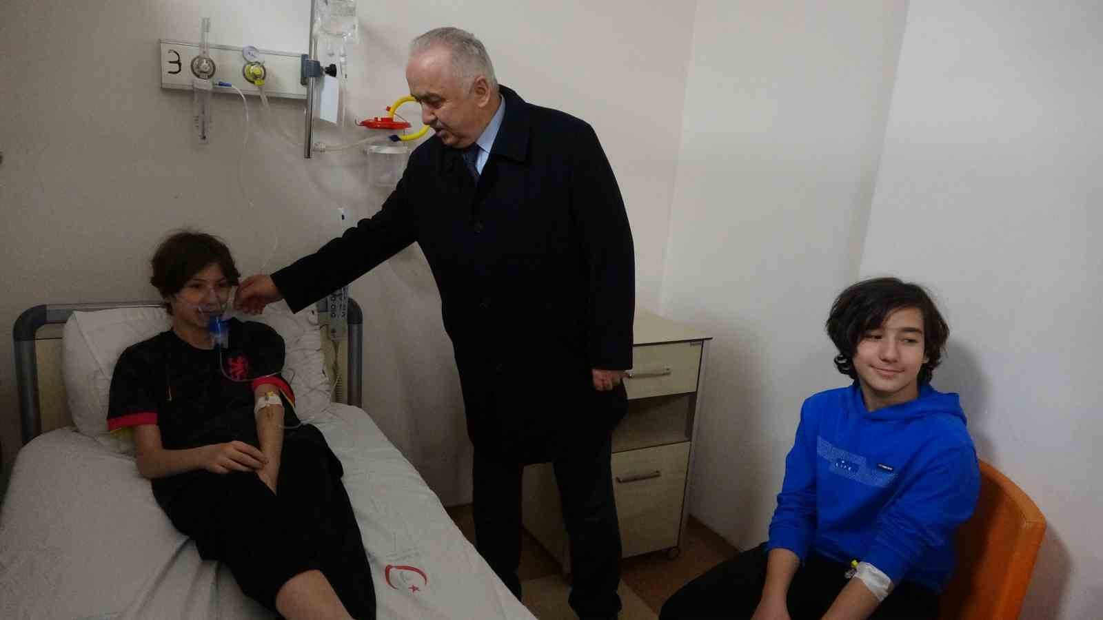 giresun olimpik yuzme havuzu ve spor salonunda zehirlenme suphesiyle hastaneye basvuranlarin sayisi 71e yukseldi TshEtRMG
