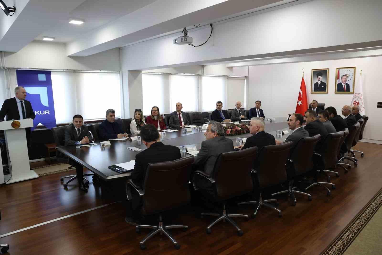 il istihdam ve mesleki egitim kurulu toplantisi gerceklestirildi 9E1h9cng