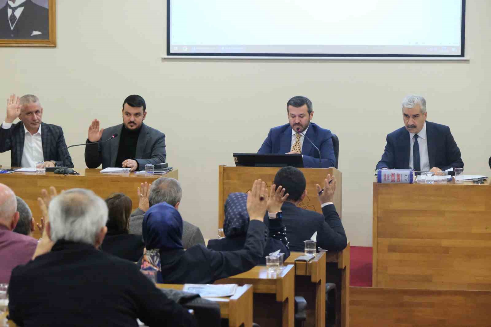 karabuk belediyesinde yeni yilin ilk meclis toplantisi yapildi Ri8ARwnp