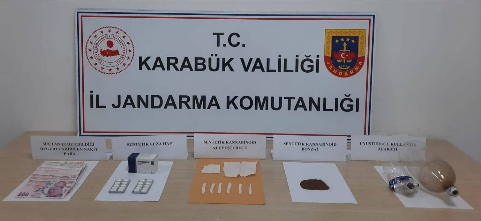 karabukte uyusturucu operasyonu 3 gozalti WnHgtDGr