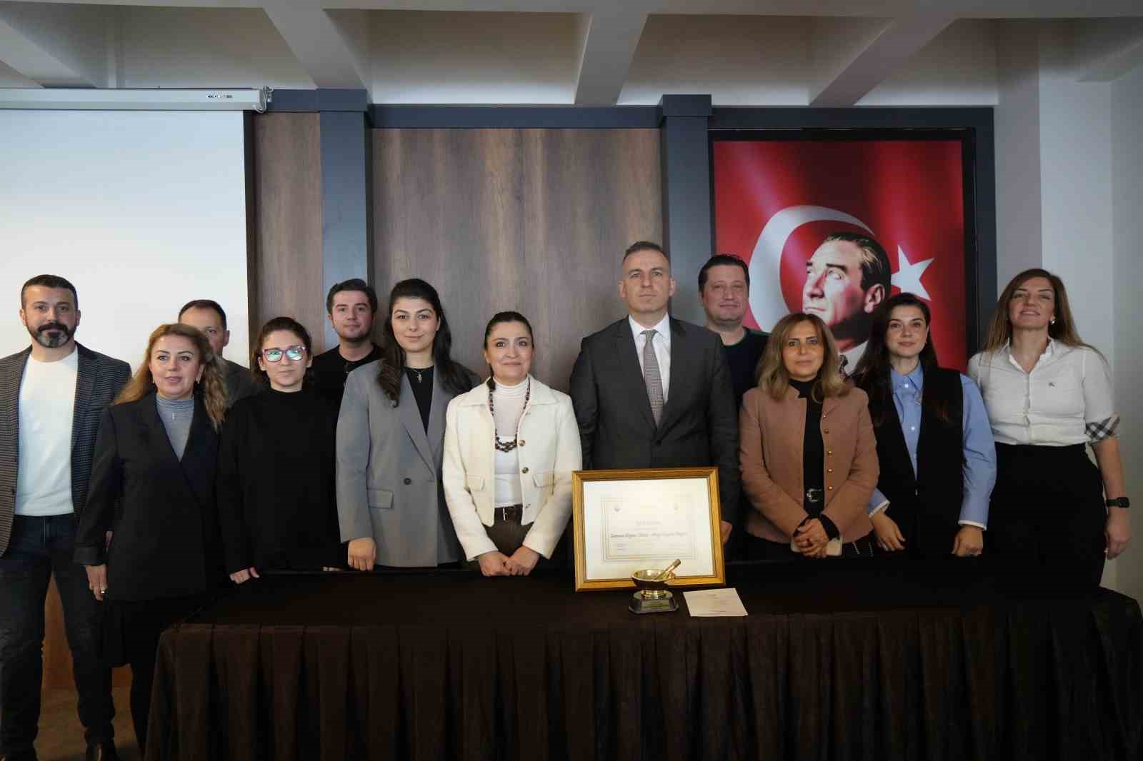 karacan vatandaslarimizin sagliga daha kolay ve dogru sekilde ulasmasi icin calisiyoruz wGhVaVnK
