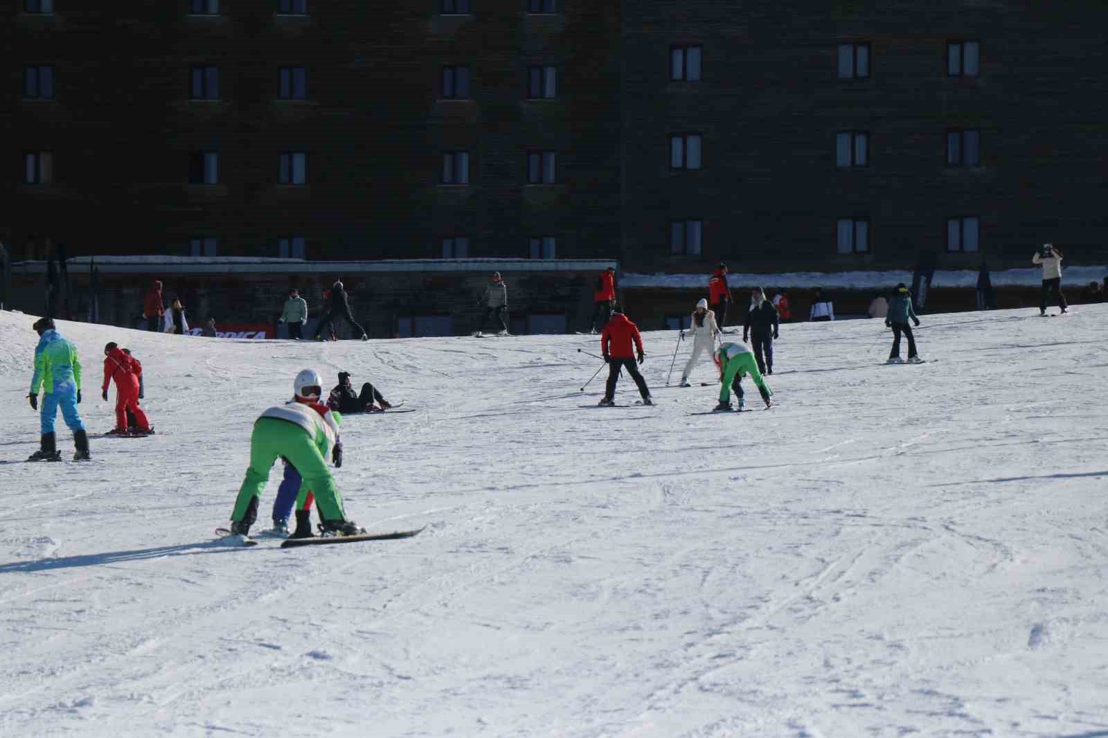 kartalkayada yilbasi yogunlugu mrnGqOZN