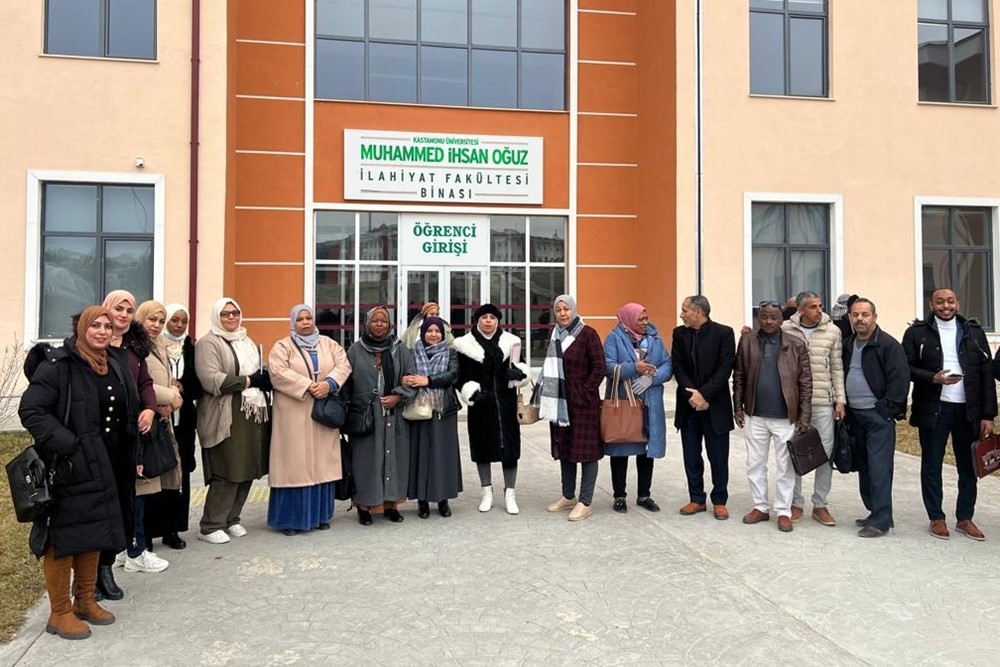 kastamonu universitesinden cezayir heyetine egitim 6lPneVsw