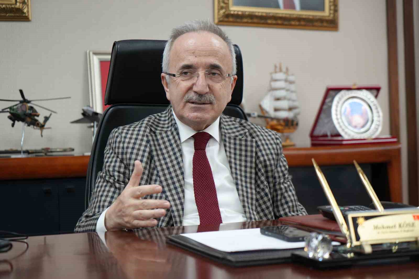 mehmet kose kapimiz herkese acik JcvHfNvS
