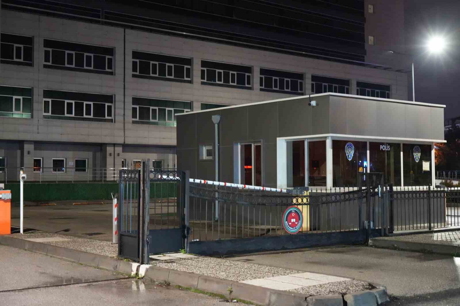 otel yanginina iliskin gozaltina alinan ic mimar serbest birakildi jSY8cCdb