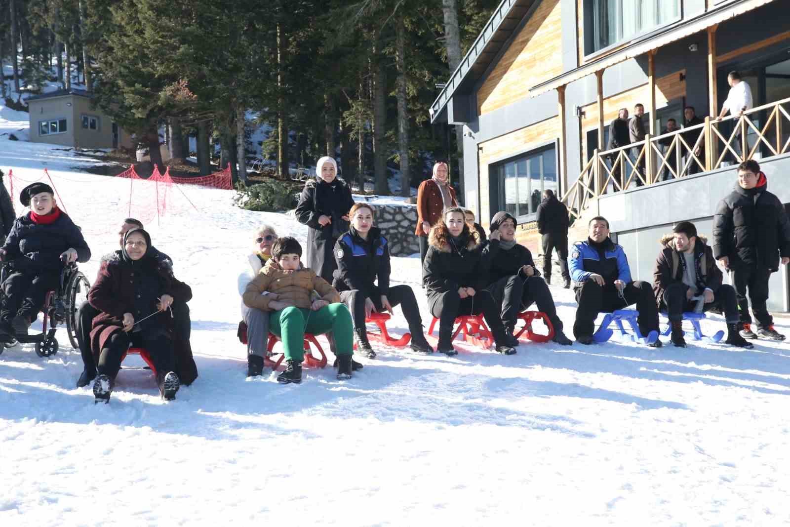 ozel bireyler ilgaz daginda doyasiya eglendi 6mQHcPr5