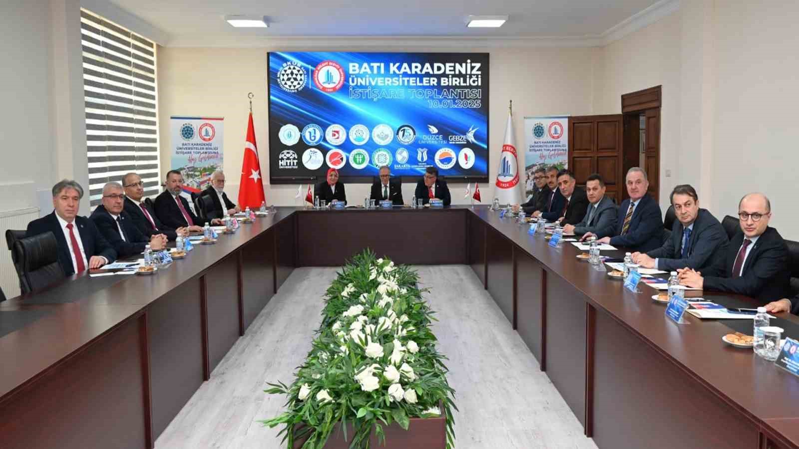 rektor kirisik bati karadeniz universiteler birligi donem toplantisina katildi FpRXjF1k