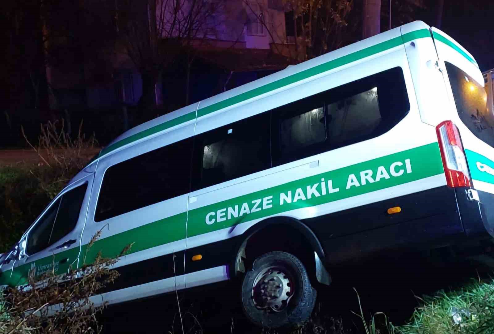 samsunda cenaze araci kaza yapti 10 yarali