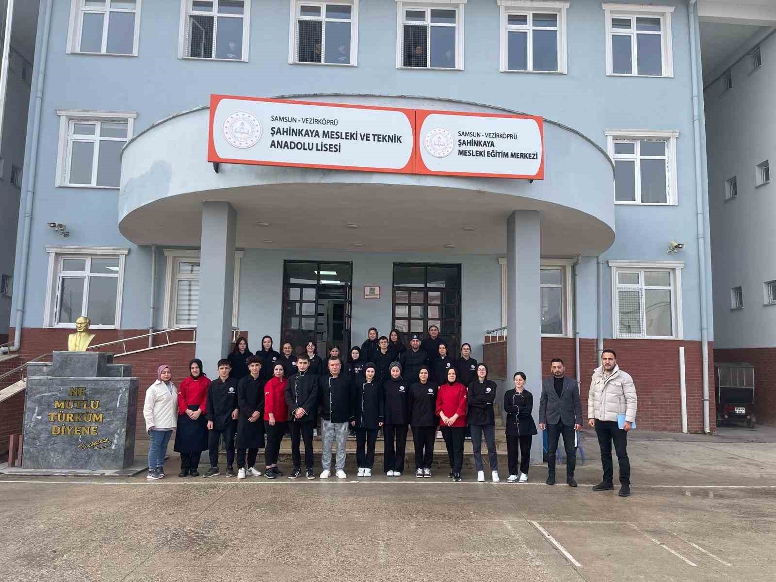 samsundaki liseden 38 milyon tllik ciro bm486HjI