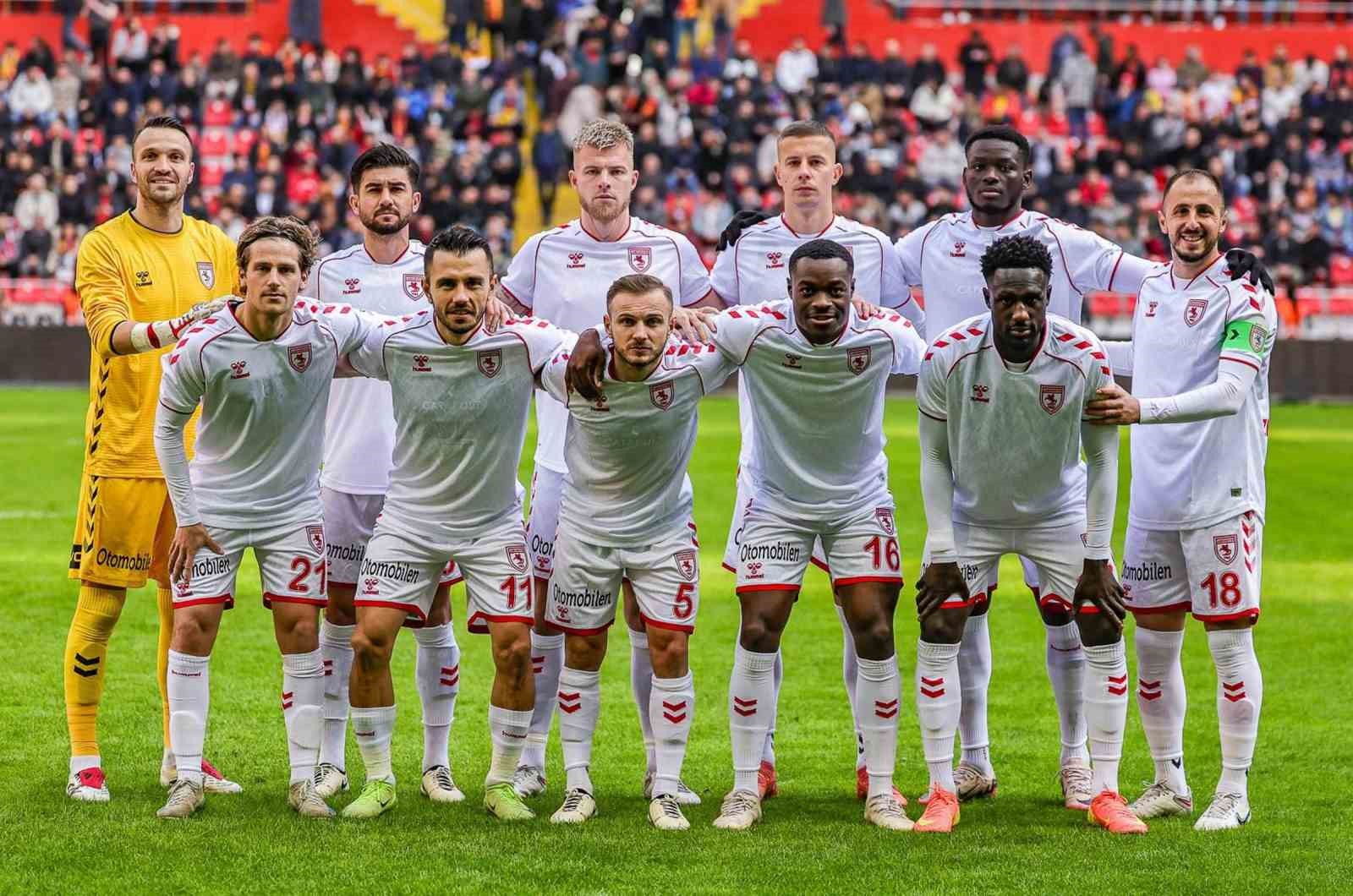 samsunsporun zirve mucadelesi suruyor 7WS2ZE4A