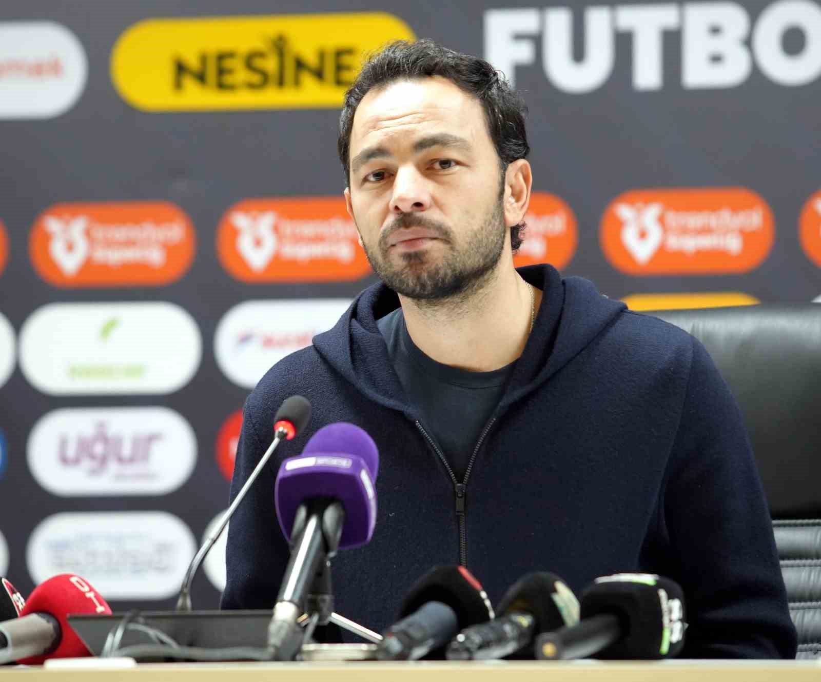 selcuk inan samsundan puansiz ayrildigimiz icin uzgunum 9hfB5KOE