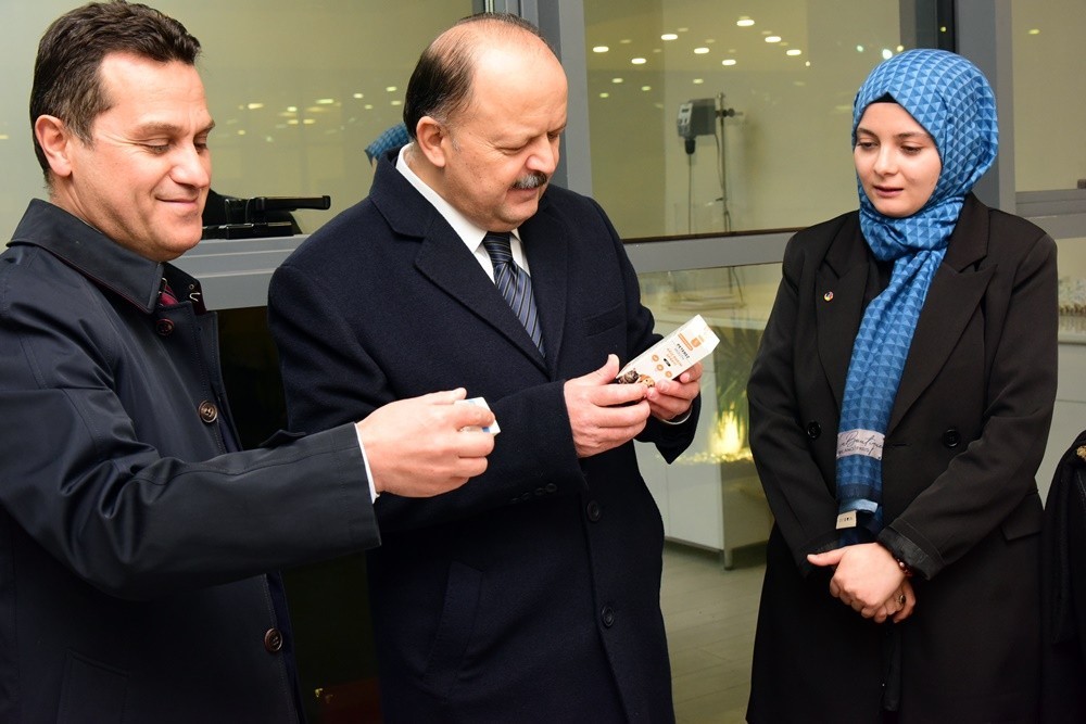 vali dalli kastamonu universitesindeki calismalarla ilgili bilgi aldi