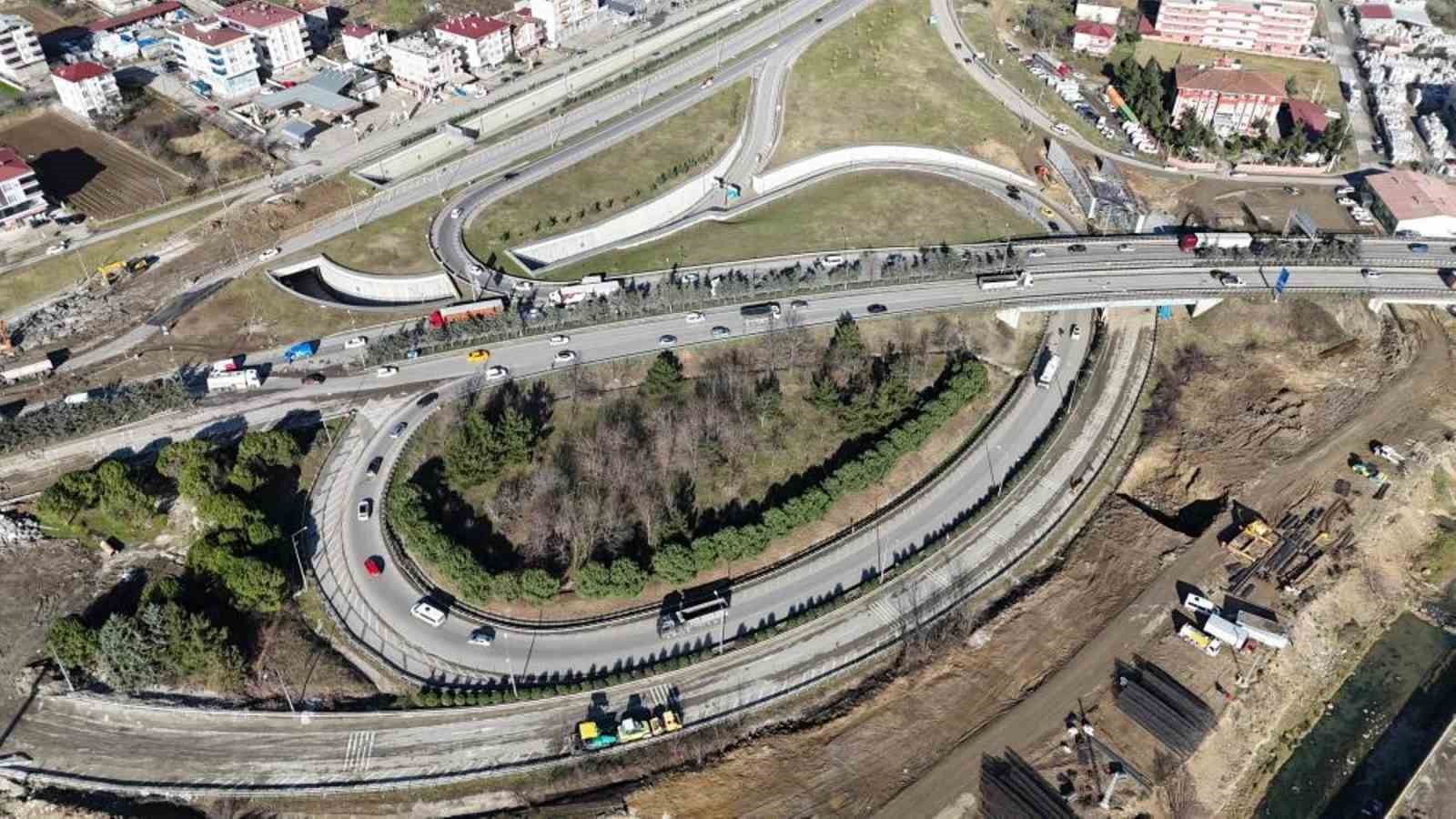 yesilkent kavsaginda trafik akisi degisikligi kcyYgtvf