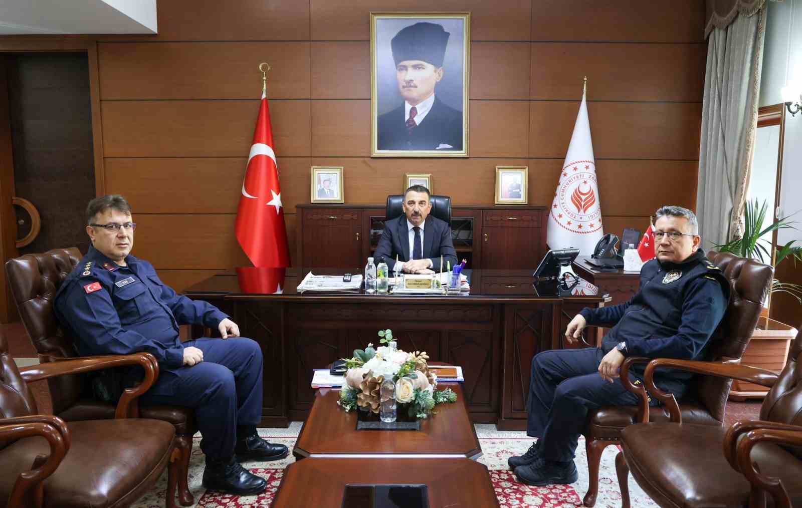 zonguldakta haftalik asayis ve guvenlik toplantisi gerceklestirildi dUpfcEWl