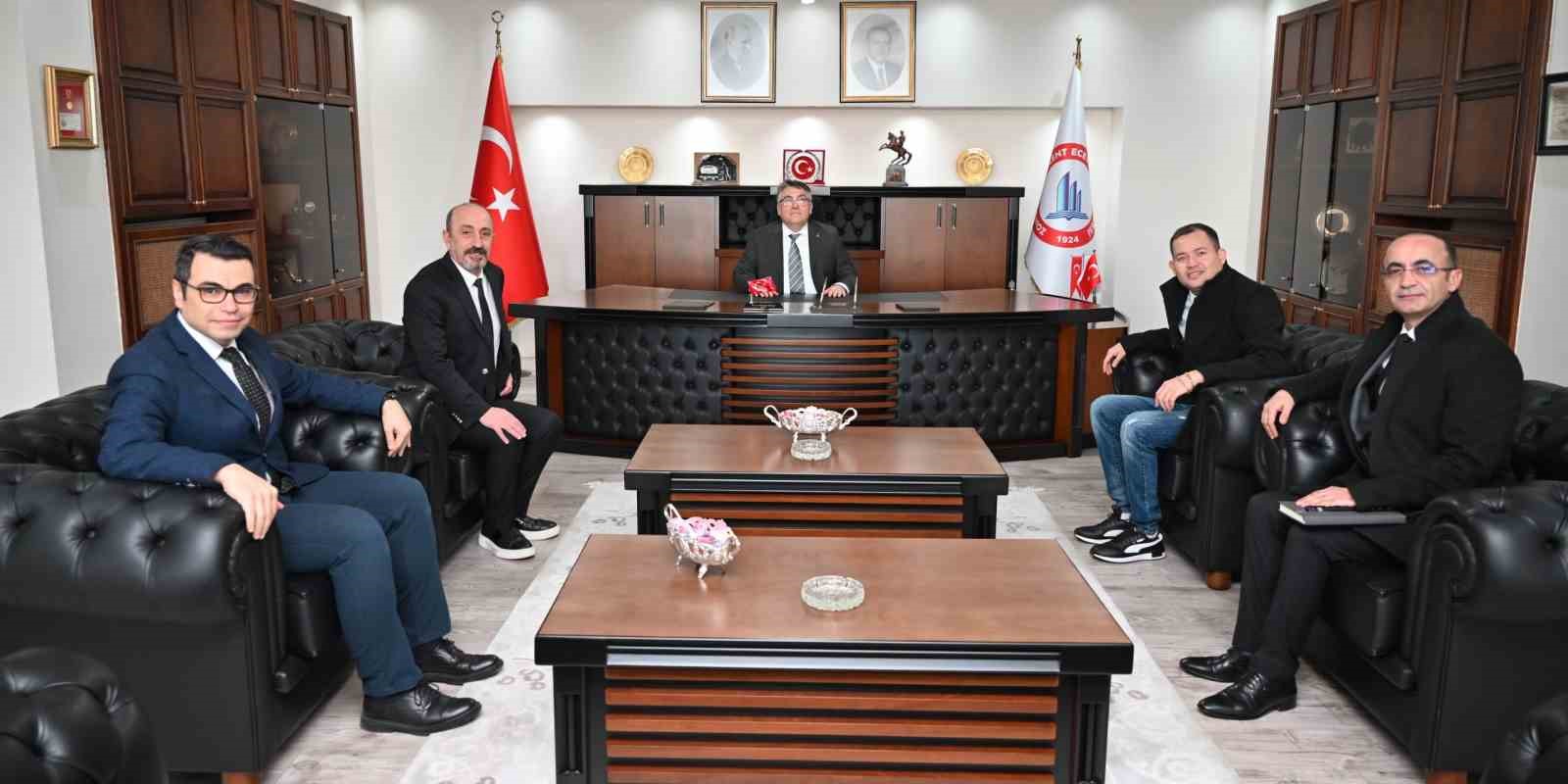 beu rektoru ozolcer akademisyenleri ve doktora ogrencisini agirladi GeYgXwik