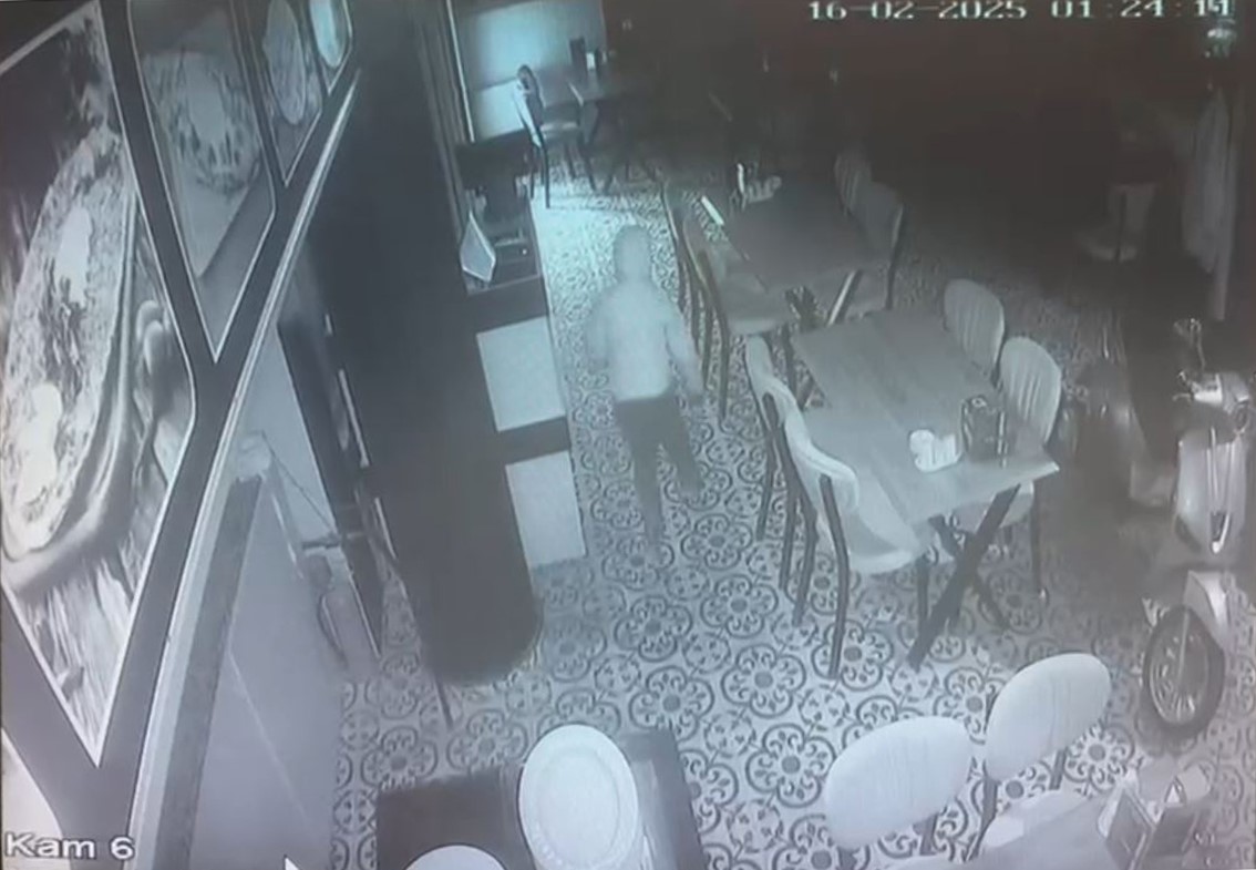 boluda lokantada hirsizlik o anlar guvenlik kamerasina yansidi PZPlTRzt