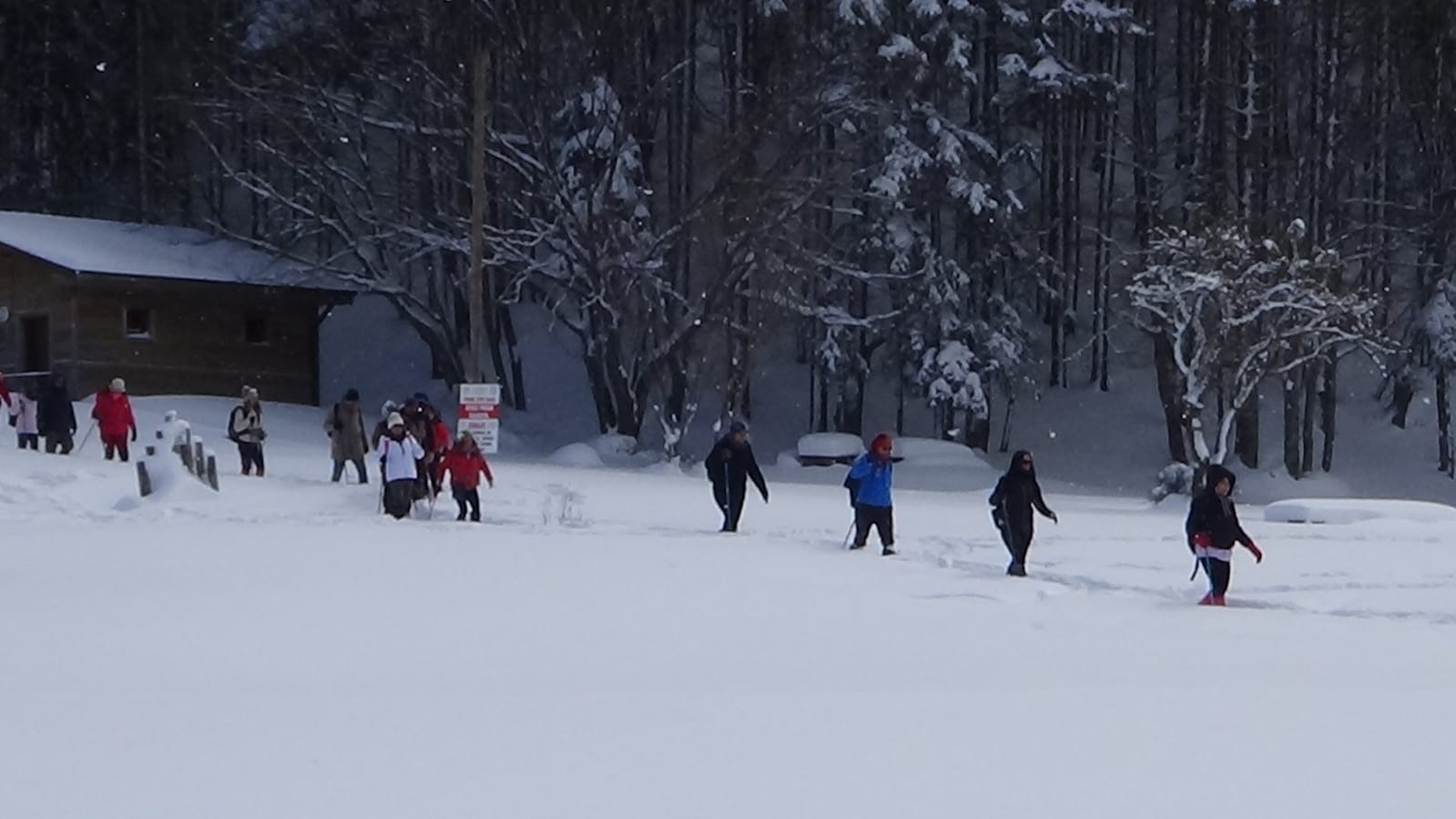 boluda trekking ekibi 50 santimlik karda 12 kilometre yurudu Li7GkAru