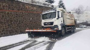 buyuksehir ekipleri kar mesaisinde GsqFnAiJ