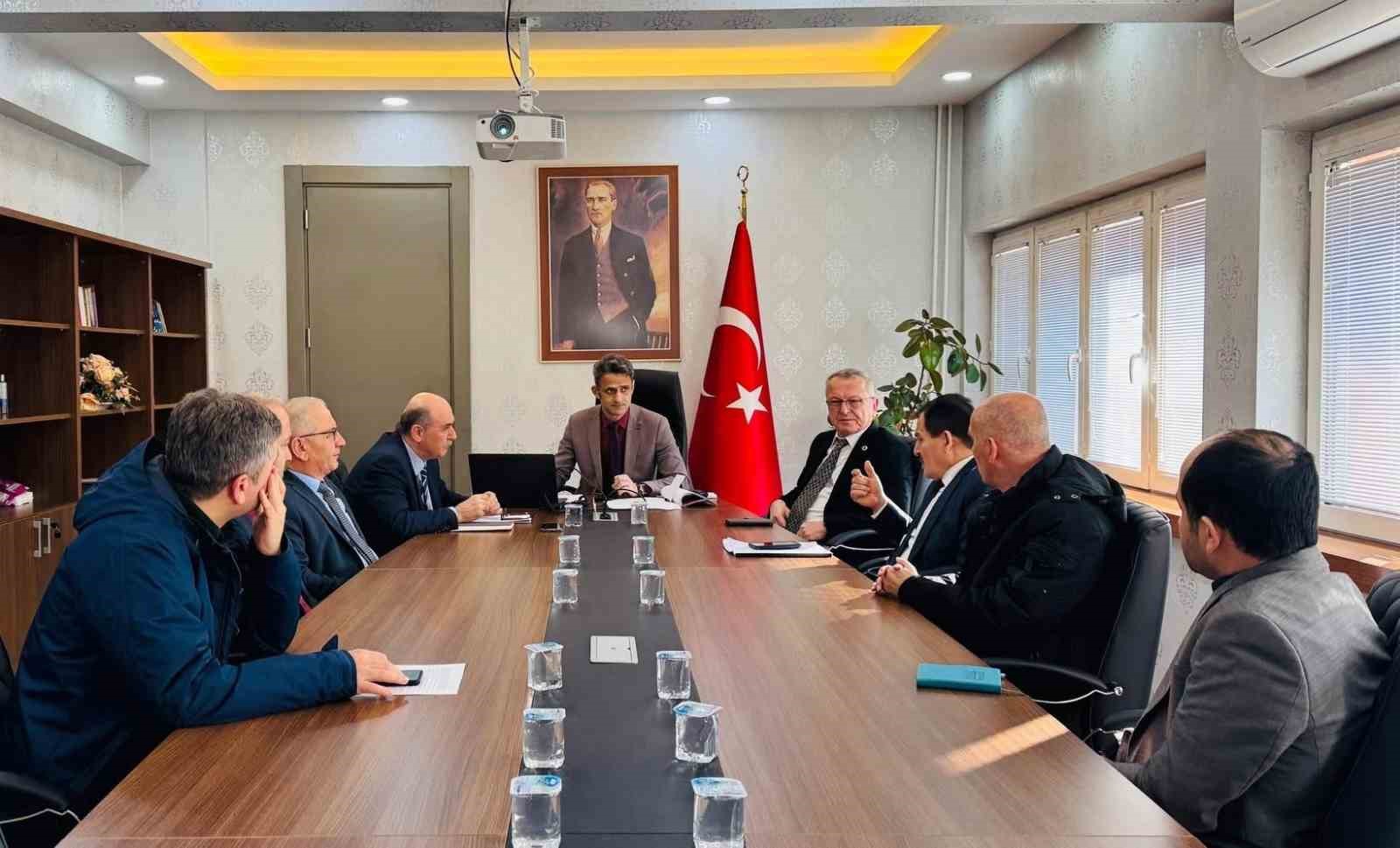 caycumada sokak hayvanlari icin toplanti duzenlendi AeJwlwKU