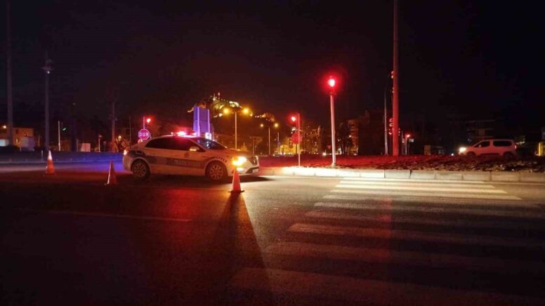 d100de otomobilin carptigi yasli adam hayatini kaybetti dpHycqYd