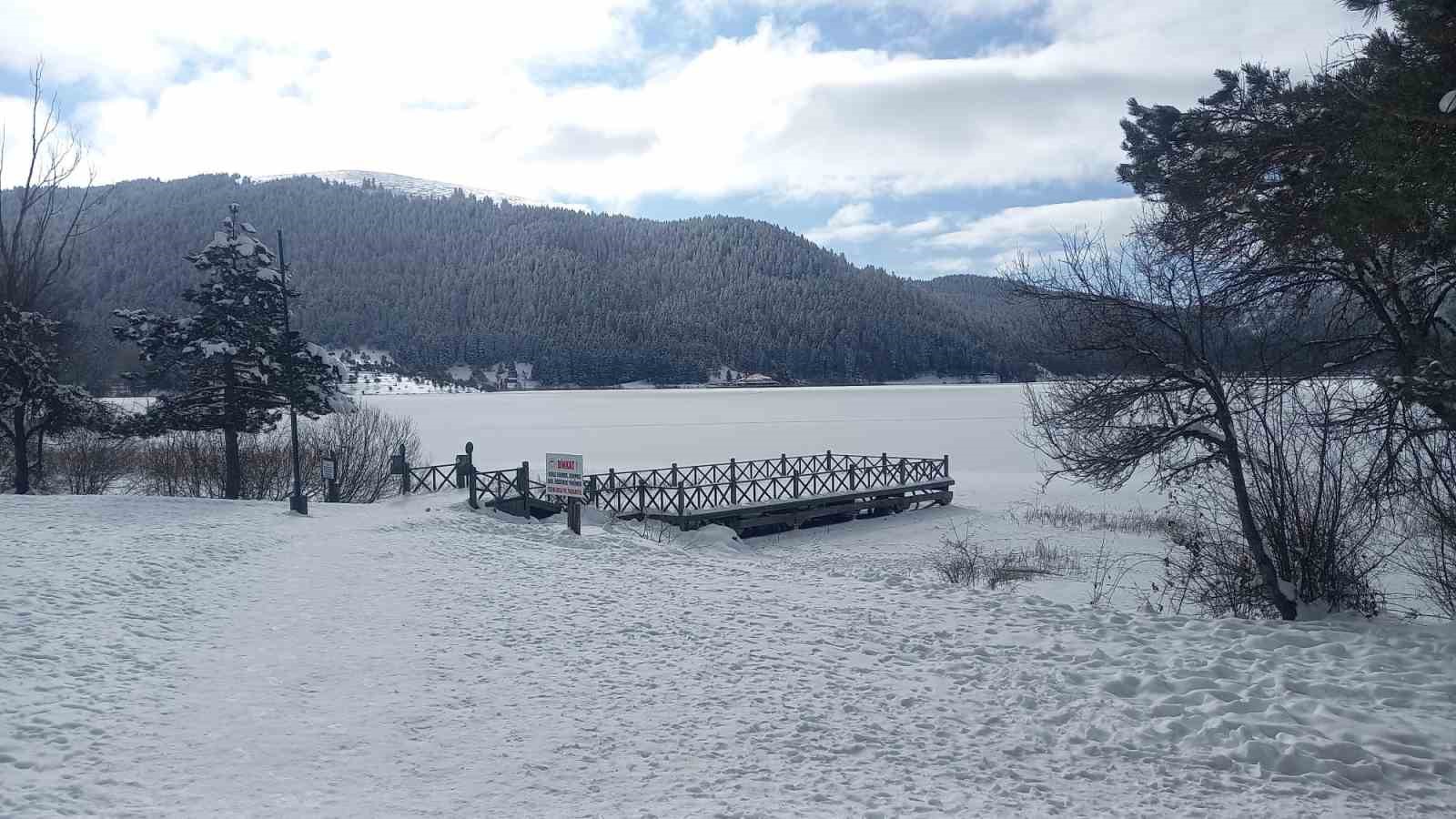 doga harikasi abant golu buz tuttu LWNffiJe