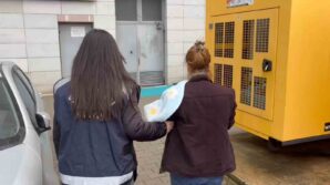 evden 75 bin liralik altin ve para calan kadin yakalandi VwsVlYcA