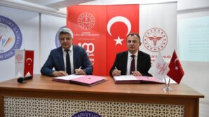 ilkokul ogretmenlerine agiz ve dis yaralamalarinda ilk yardim egitimi verilecek b59lZgSj