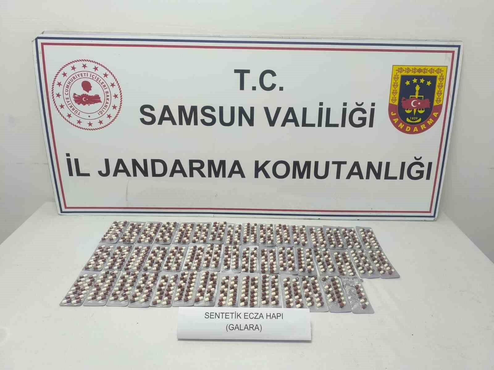 jandarma uyusturucu madde ele gecirdi LjFwXmc8