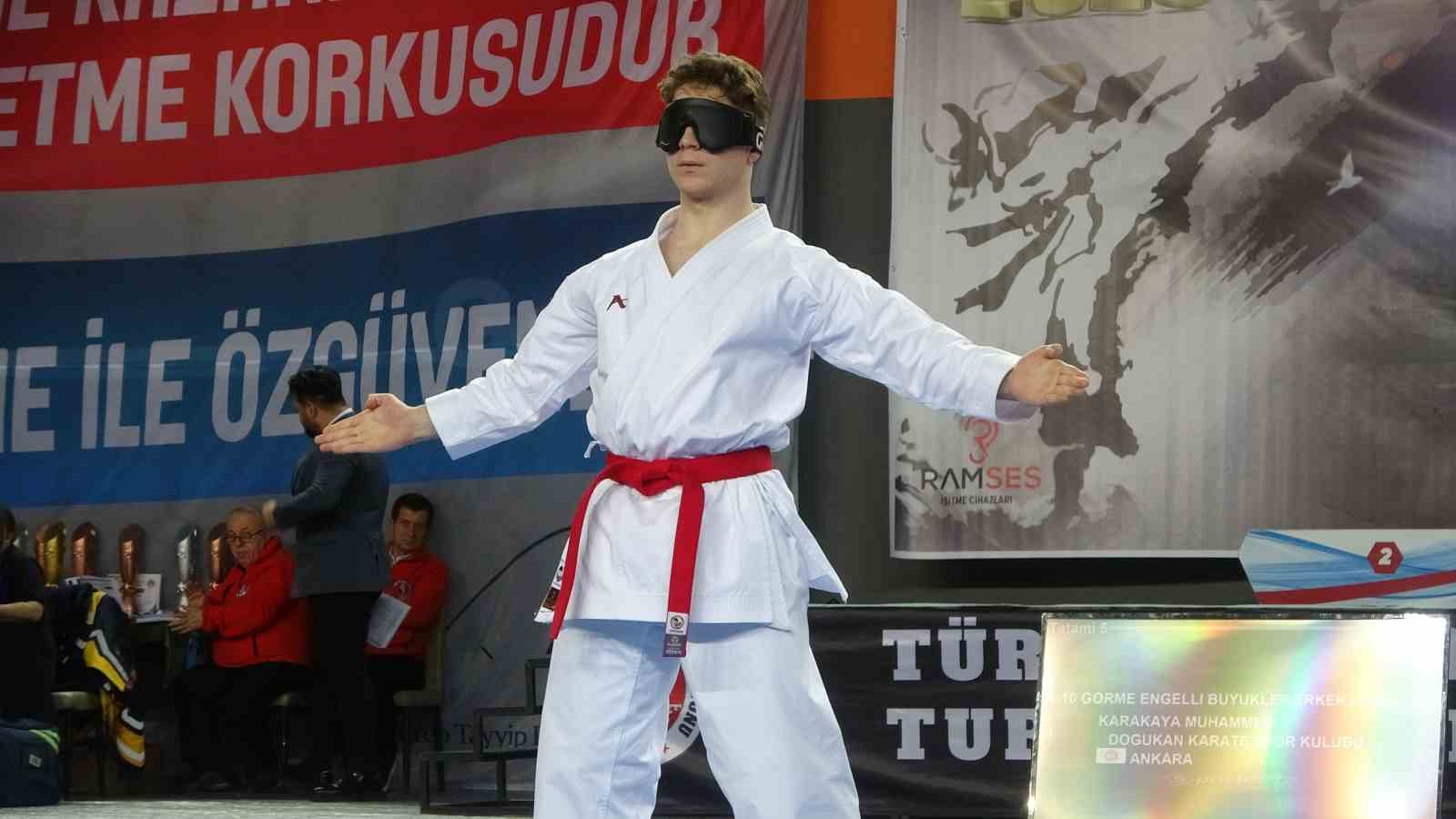 karate ile engellerini unutuyorlar 4n65dlDO