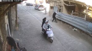 pompali tufekle saldiranlar hakim karsisinda PhSzhDRZ