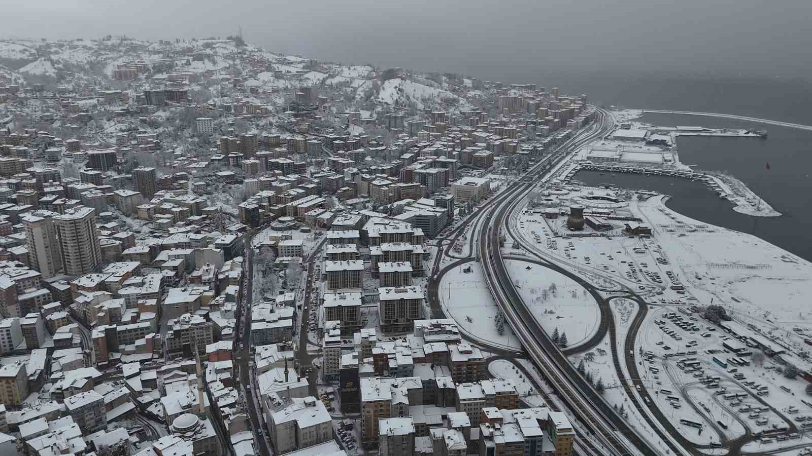rizede sehir merkezi beyaza burundu dT2GCQBw